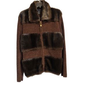 A.D. Originals Women’s Zip Up Sweater